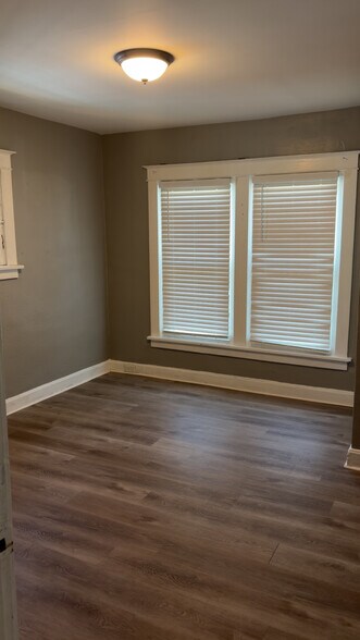 Bedroom - 1335 Gregan Pl