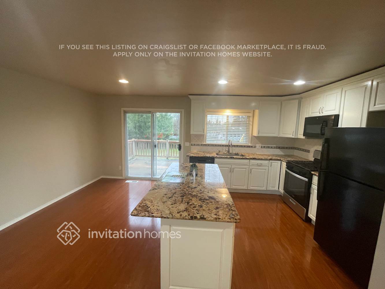 Building Photo - 1801 S 262nd Pl