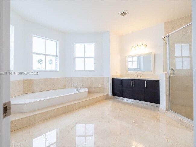 Building Photo - 7010 NW 106th Ave