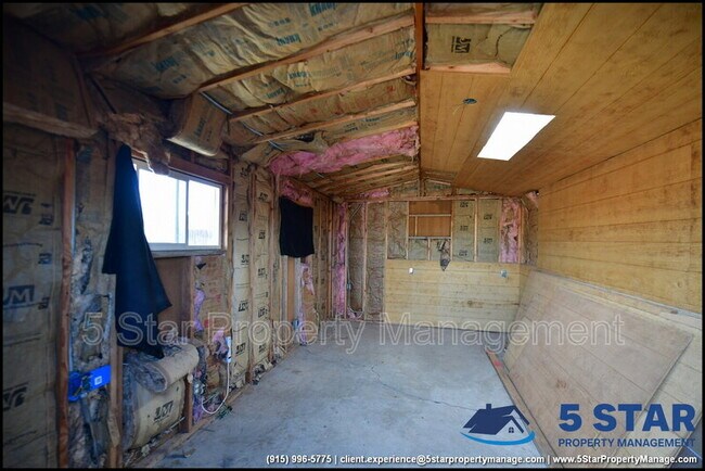 Building Photo - 9143 Matterhorn Dr