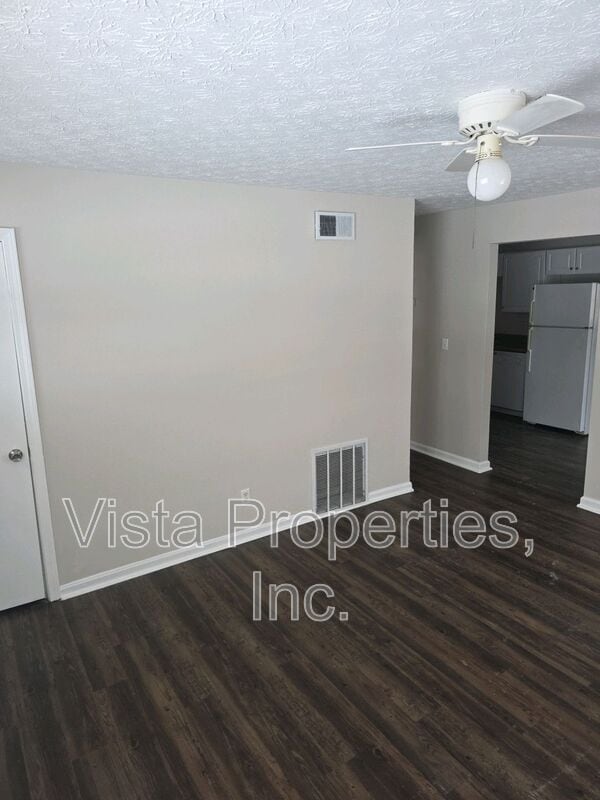 Building Photo - 4816 Andalusia Ln