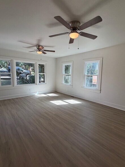 Building Photo - 1418 Jackson St