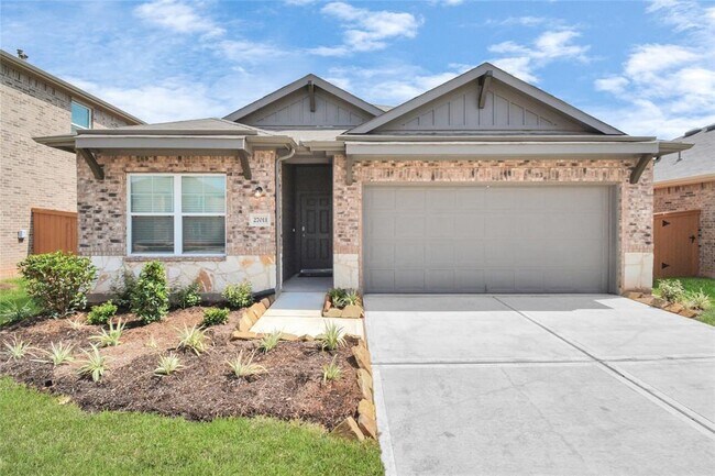 Primary Photo - 27107 Bahia Grove Dr