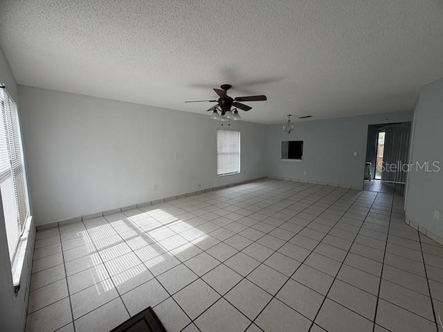 Building Photo - 1610 Little River Dr