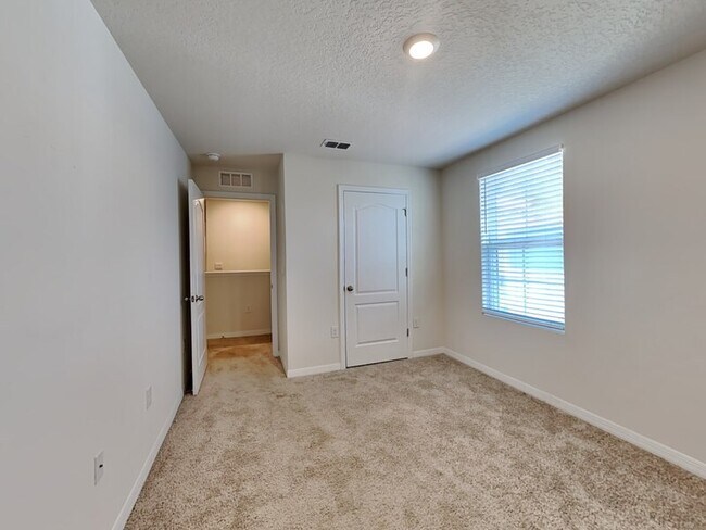 Building Photo - 3016 Meleto Blvd