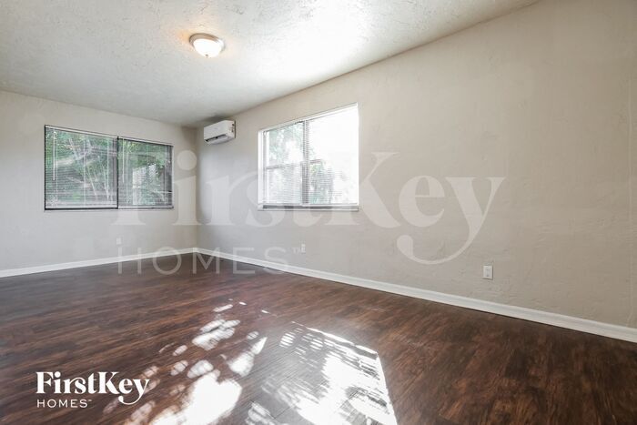 Building Photo - 21435 Gibralter Dr