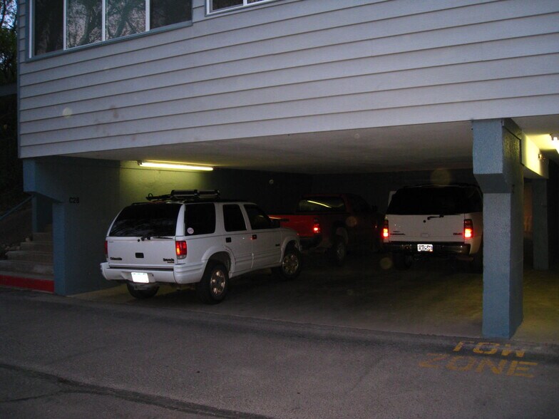 Building Photo - 1135 Florida Road