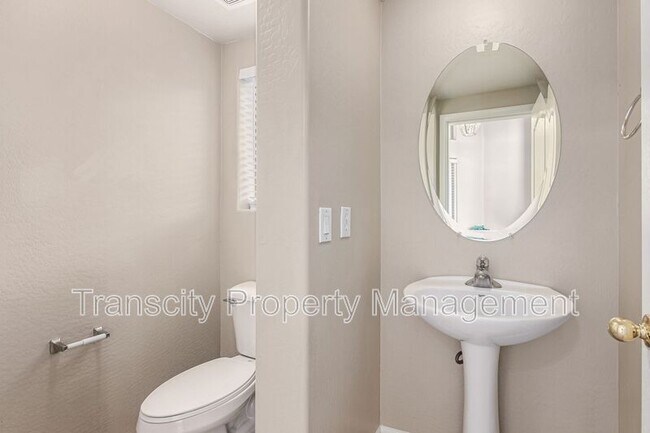 Building Photo - 38444 N Joann Way