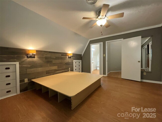 Building Photo - 7608 Zermatt Ln