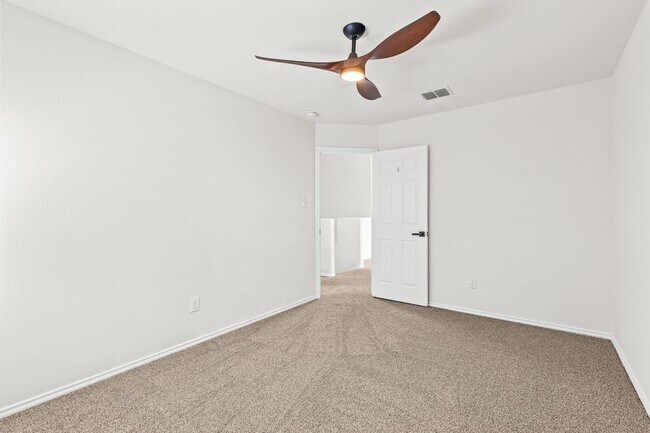 Building Photo - Fabulous 4 Bedroom Home in The Preserve at Indian Springs ~ Hot Tub ~ Great Amenities!