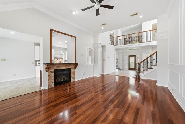 Building Photo - 4003 Bountiful Crest Ln