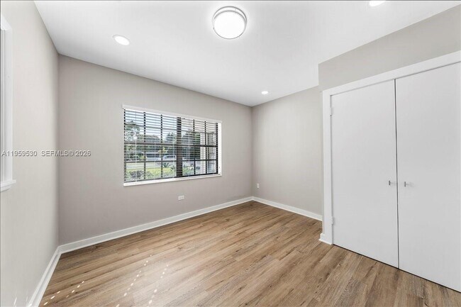 Building Photo - 7705 SW 66th St