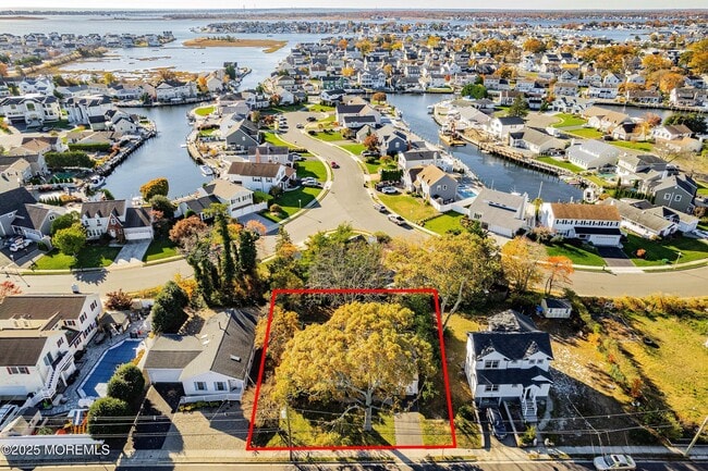 Building Photo - 2138 Riviera Pkwy