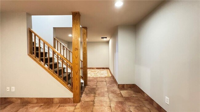 Building Photo - 7195 Devonhall Way