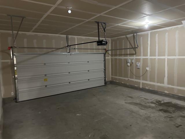 Building Photo - 825 Cedar Elm Dr