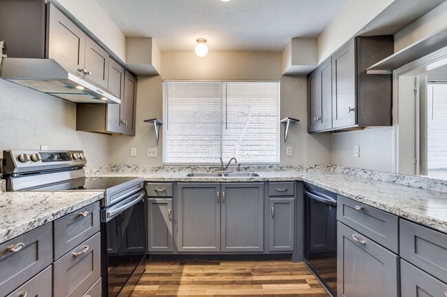 Building Photo - Charming 3 Bed, 2 Bath Single-Story Home in Richardson, TX - Available for Lease!