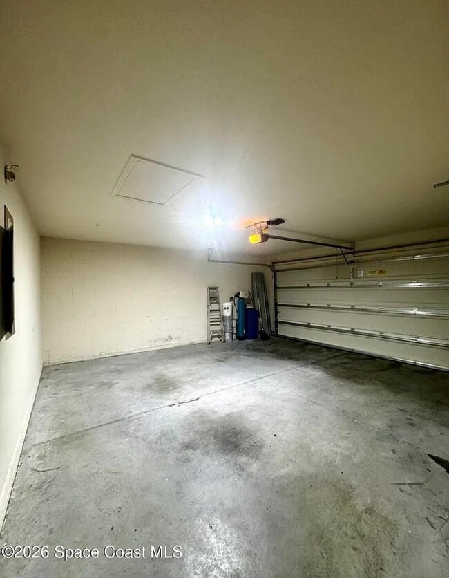 Building Photo - 251 Breakwater St SE