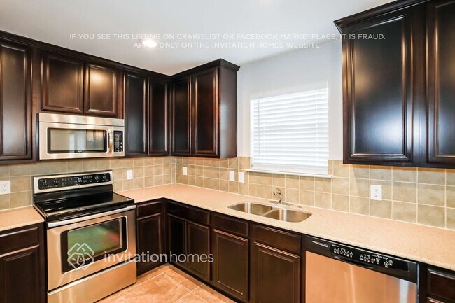 Building Photo - 8809 Quarry Ridge Trail