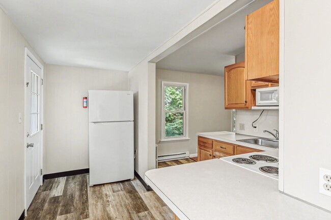 Building Photo - 3327-3329 Market Street