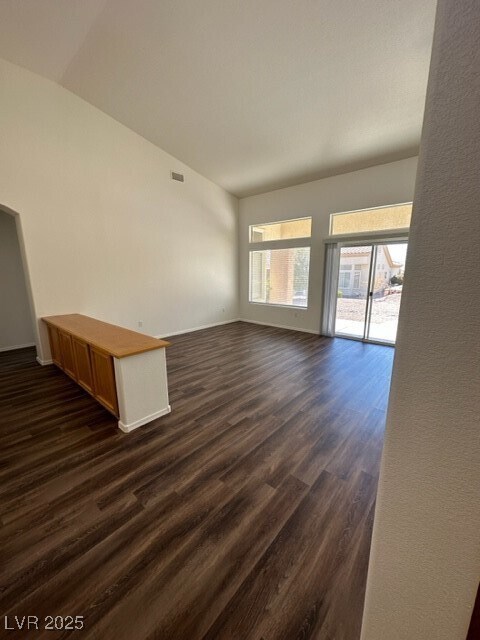 Building Photo - 10729 Shackleton Dr