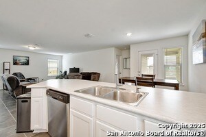 Building Photo - 6542 Cibolo Springs