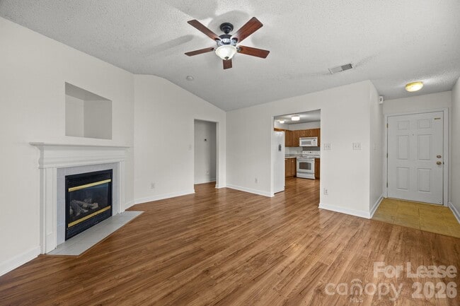 Building Photo - 2011 Chadwell Ct