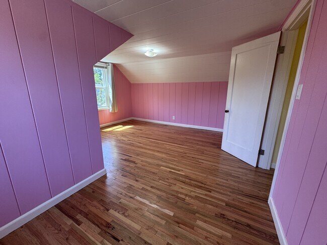 Building Photo - 10744 SE 29th Ave