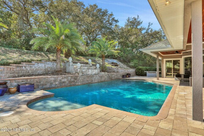 Building Photo - 12707 Tennis Ct