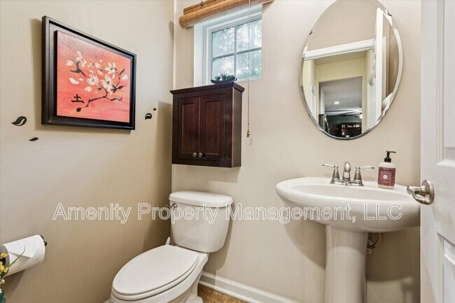 Building Photo - 3271 Newland Ct