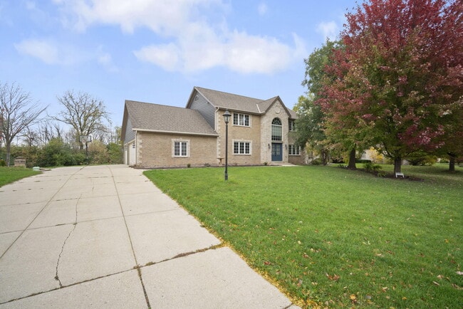 Building Photo - N54W16164 Westwind Dr