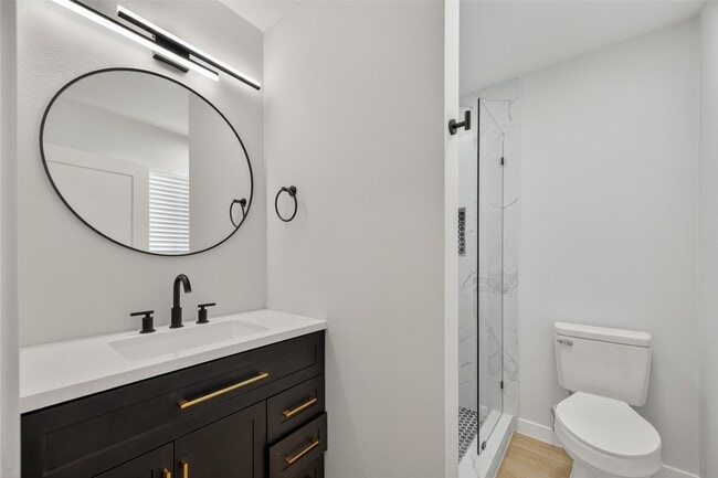 Building Photo - 11742 N Little John Cir