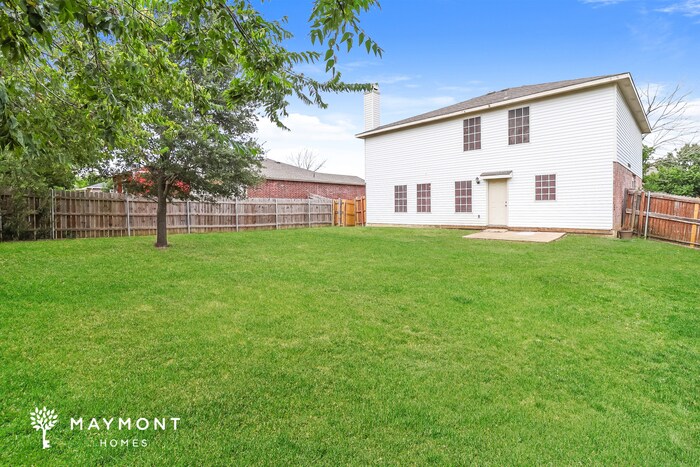 Building Photo - 8003 Mosstree Dr