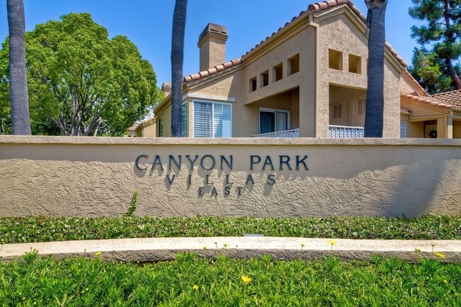 Building Photo - Bright One bedroom, one bath home in Mira Mesa!