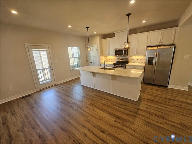 Building Photo - 2109 Old Manchester St