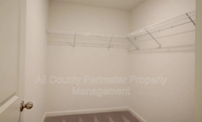 Building Photo - 3180 Delancy St