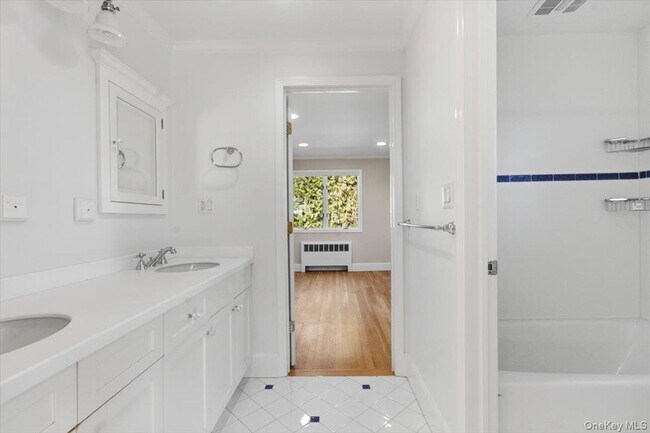 Building Photo - 27 Harbor Terrace Dr