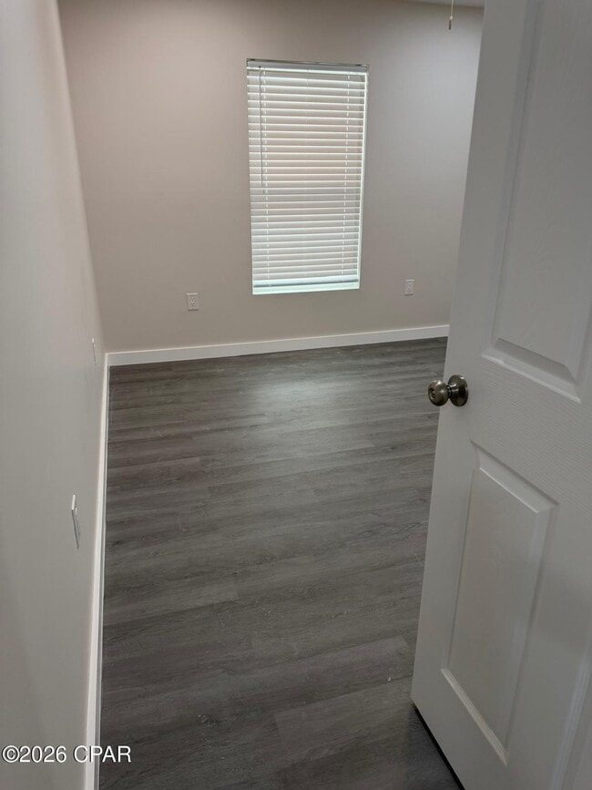 Building Photo - 2828 La Mesa Ave