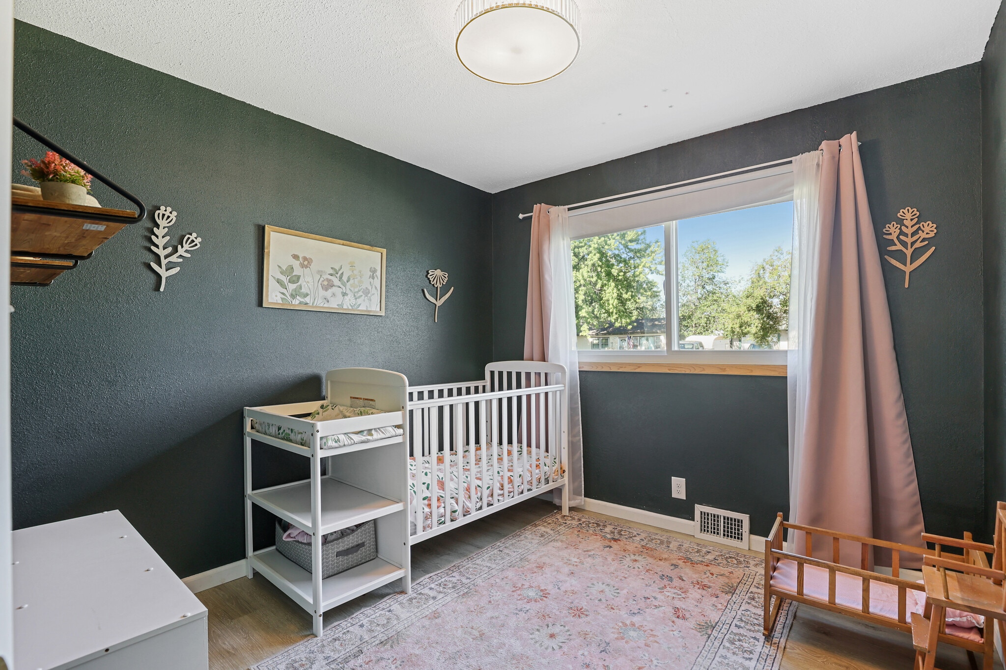 Building Photo - 2120 Rena Pl