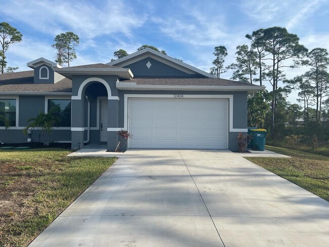 Building Photo - 12402 Catalina Dr