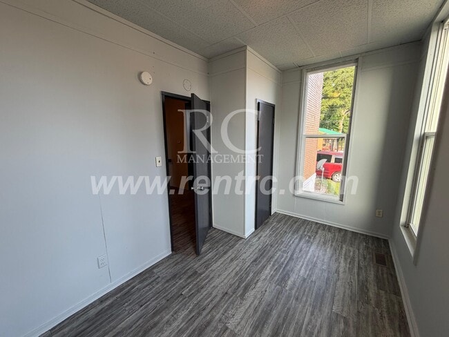 Building Photo - 130-2 Franklin-