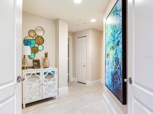 Building Photo - 4201 Bayshore Blvd