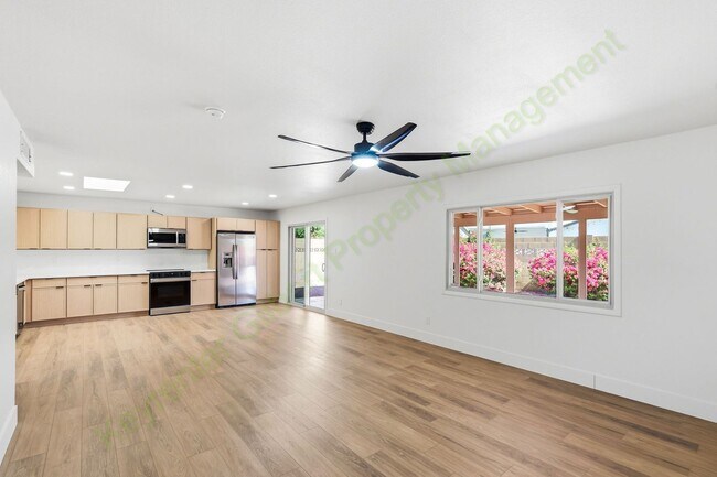 Building Photo - Updated South Scottsdale Gem Near Old Town – No HOA!