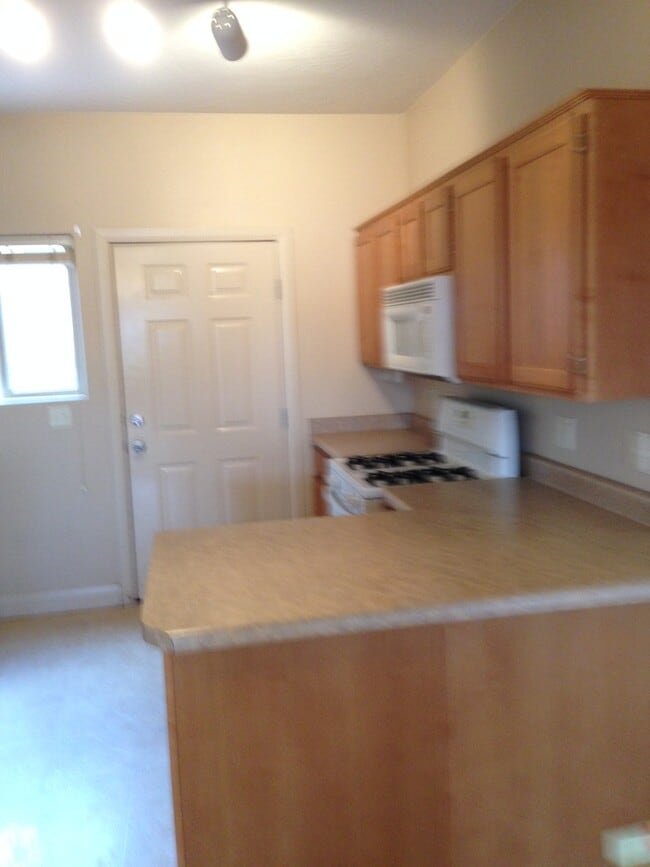 Building Photo - Nice Apartment In Washington
