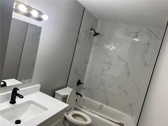 Building Photo - 9104 Amour Dr