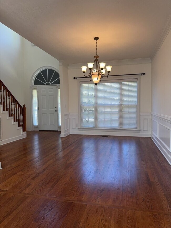 Building Photo - Beautiful Home in Martinez!