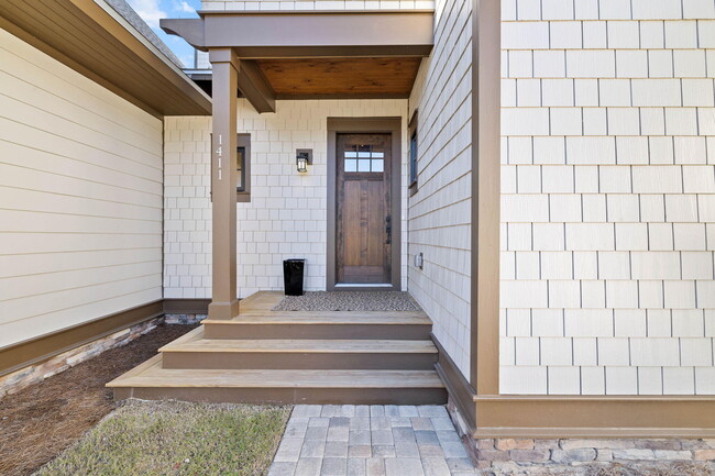 Building Photo - 1411 Courtside Dr
