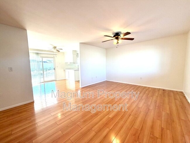 Building Photo - 26475 McCall Blvd