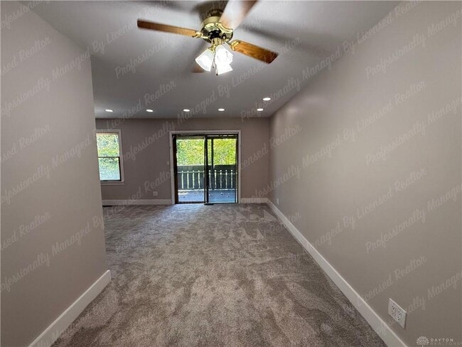 Building Photo - 2154 Willowgrove Ave