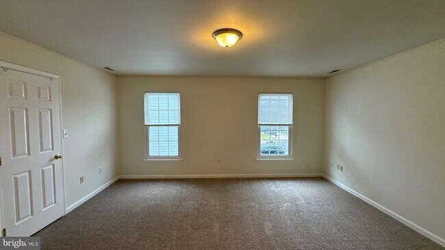 Building Photo - 19700 Crystal View Ct