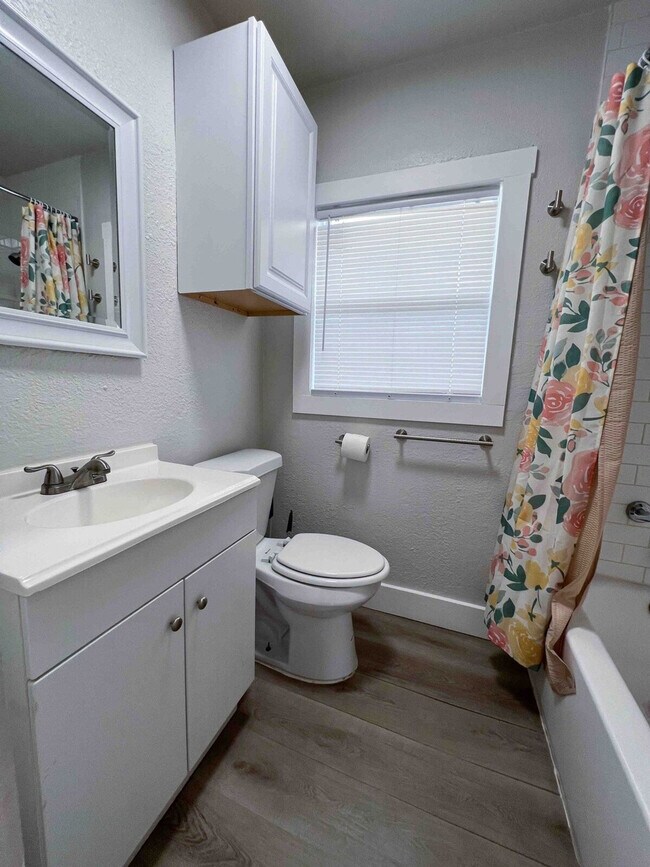 Building Photo - 1116 Morgan Ave